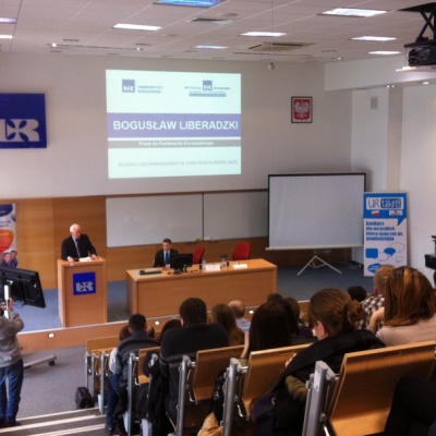 Bogusław Liberadzki na spotkaniu ze studentam